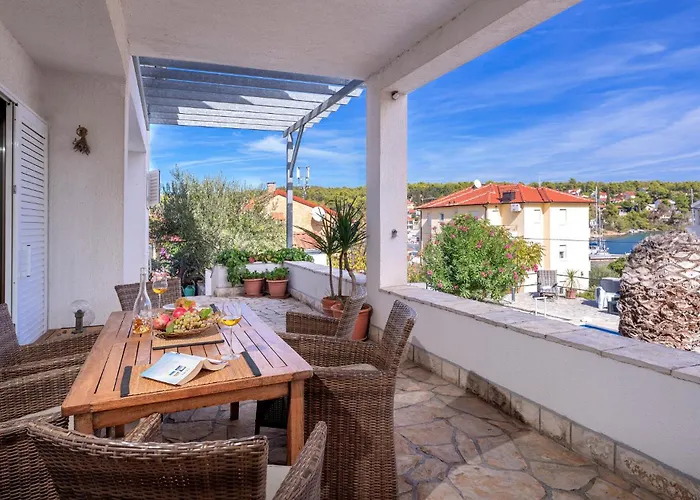 Oleander Villa